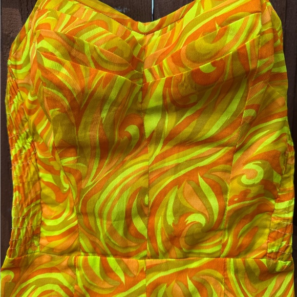Amazing vintage swimsuit in orange and yellow - Picture 3 of 9